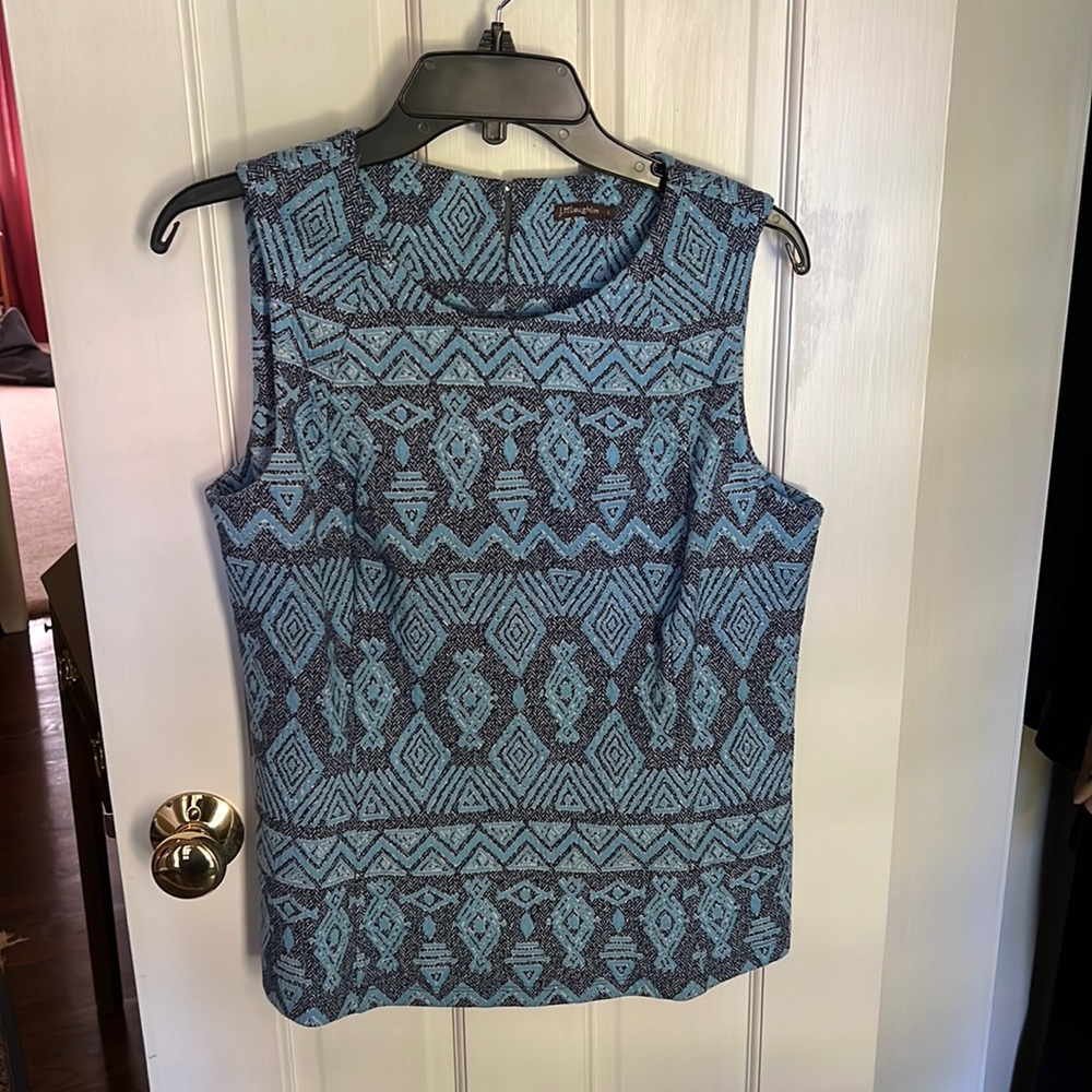 J. McLaughlin Tania Sleeveless Crew Neck Jacquard Top